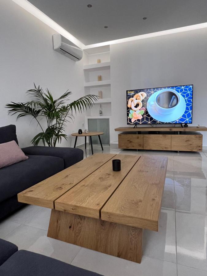 Modern Apartment Close To Airport With Gym And Bbq Heraklion  Luaran gambar