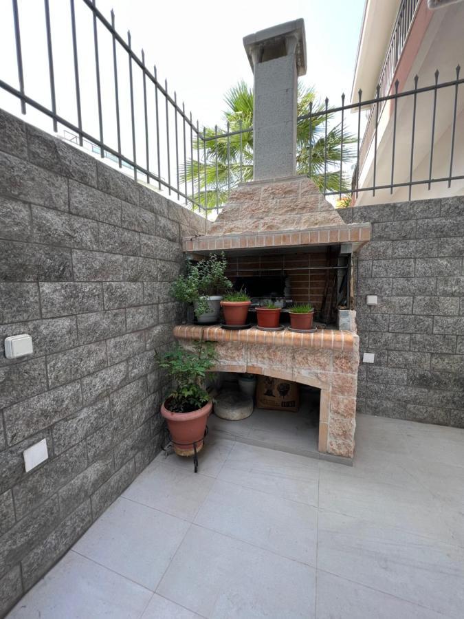Modern Apartment Close To Airport With Gym And Bbq Heraklion  Luaran gambar